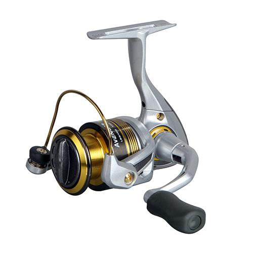 Avenger B Series Reel - 4.5:1 Gear Ratio, 6BB + 1RB Bearings, 18 lb Max Drag, 30" Line Retrieve